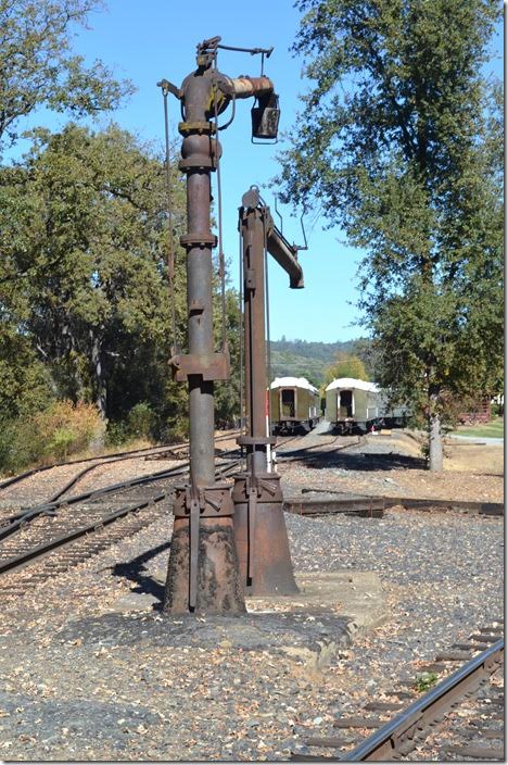 I would suspect the column for oil is the one with the bucket. SRy fuel oil & water spouts.